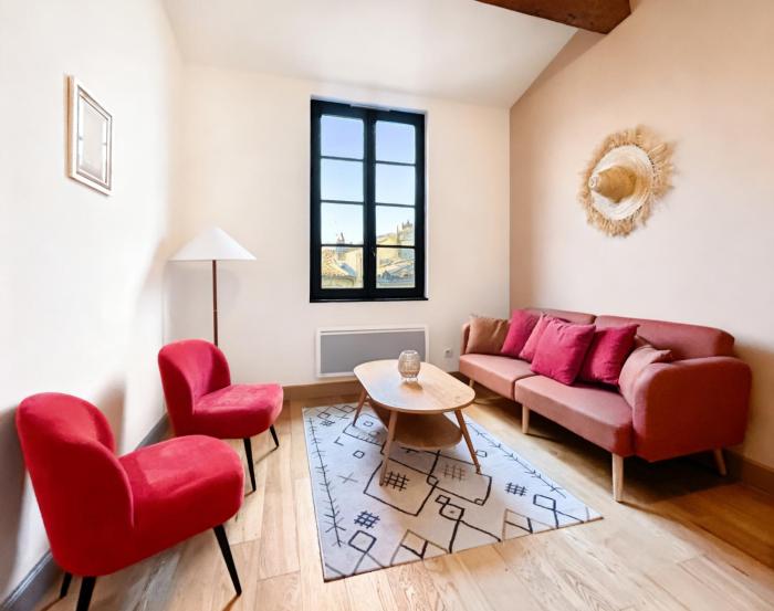 Charmant Duplex en Plein Centre de Nîmes