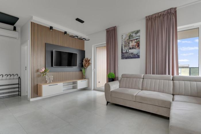 Seaside Haven ProstyWynajem Rooftop Terrace and Parking