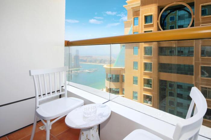 Silk Valley - Dubai Marina Luxury 1BR with High Floor and Balcony and Sea Views