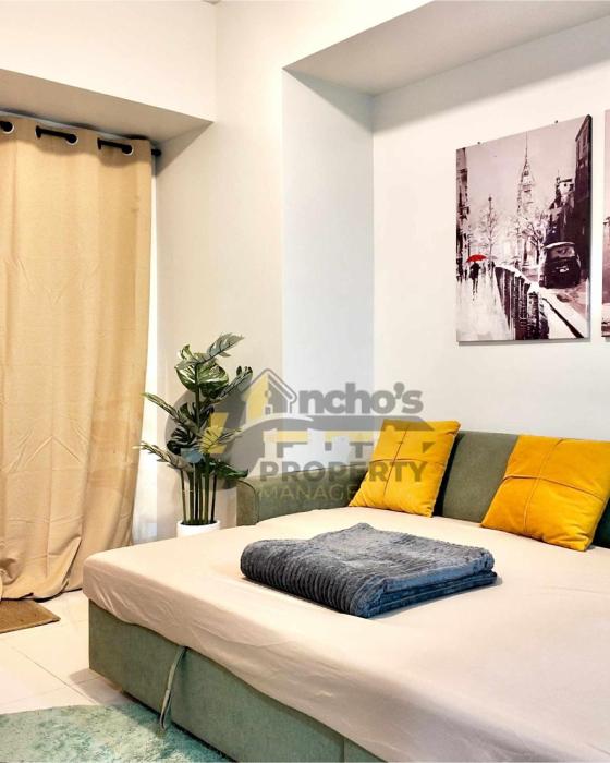 Cozy Condo with Balcony in the Heart of Cebu City