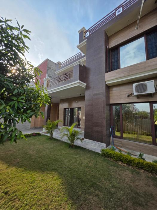 Stayvilla - Private Bungalow in Jammu