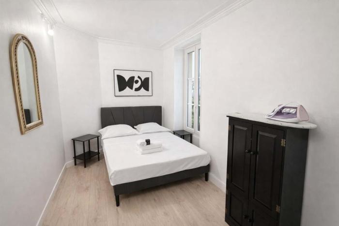 Studio Parisien grands boulevards Couple ou Solo