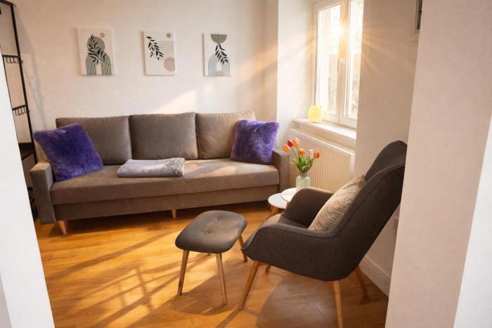 BELLA - Business&Family Ap 9, 100m zum Konzerteingang Schloß, Parkplatz, SmartTV, Netflix, Waschmaschine, 24h Checkin, 35qm