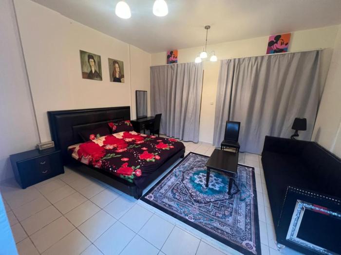 Studio Apartment Dxb HomeX