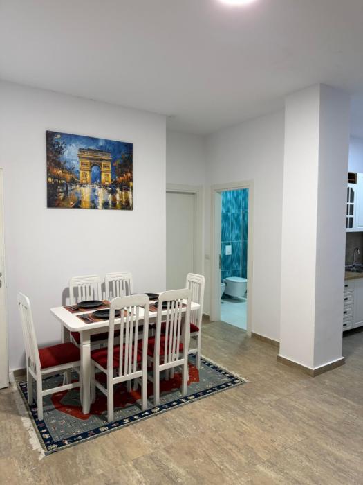 Private Garden &Terrace Apartment Tirana