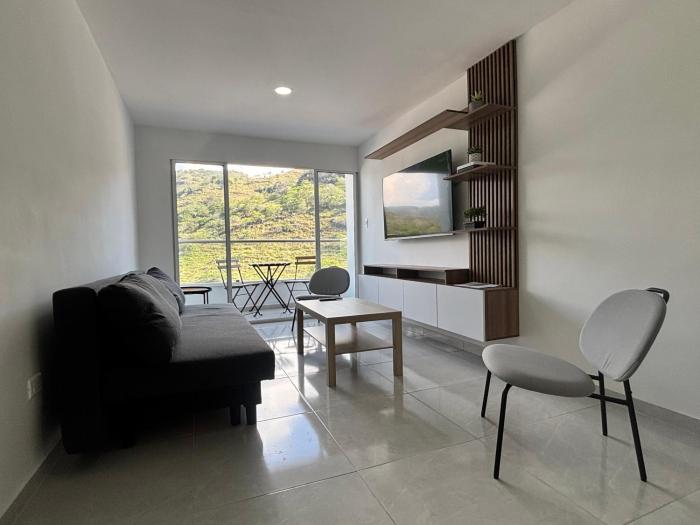 Modern 2BR Apartment with Balcony in San Gil PERFECT
