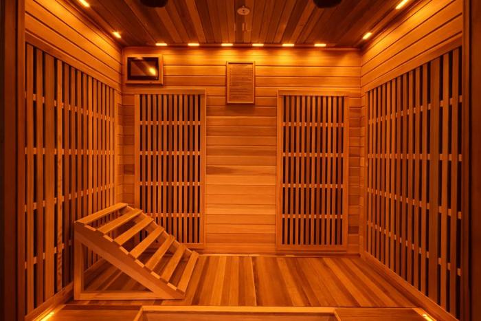 Deluxe Cabin - Sauna - Hot Tub - Juke Box - BBQ