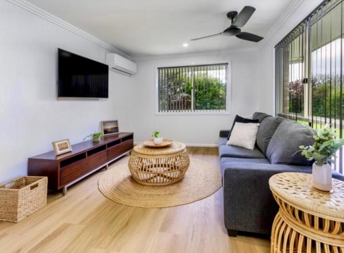 House 4-bed 2-bath Caboolture South
