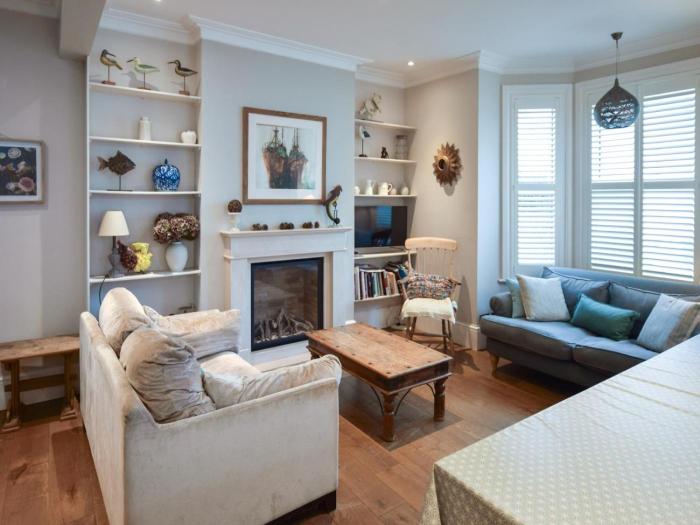 3 Bed in Eastbourne oc-86520