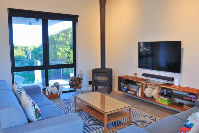 Modern 4BDR Flaming Bay in Hermanus