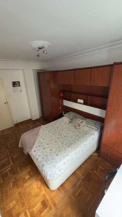 Private Room San Fermín-Short Walking Distance To The Center