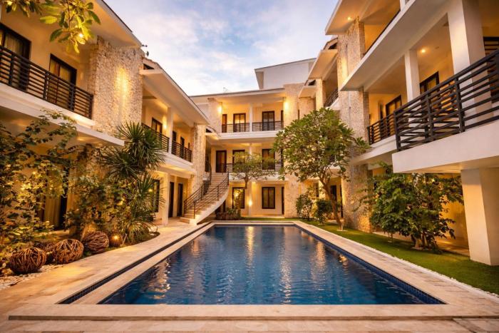 Padang Padang Mansion