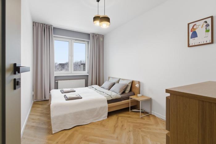 Modern 2-Room Apartment Near Tauron Arena & EXPO, AC, FREE Parking