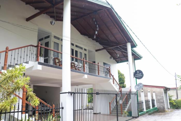 The kandy downtown