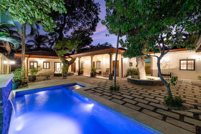 PuraVida lifestyle at Casa Caoba