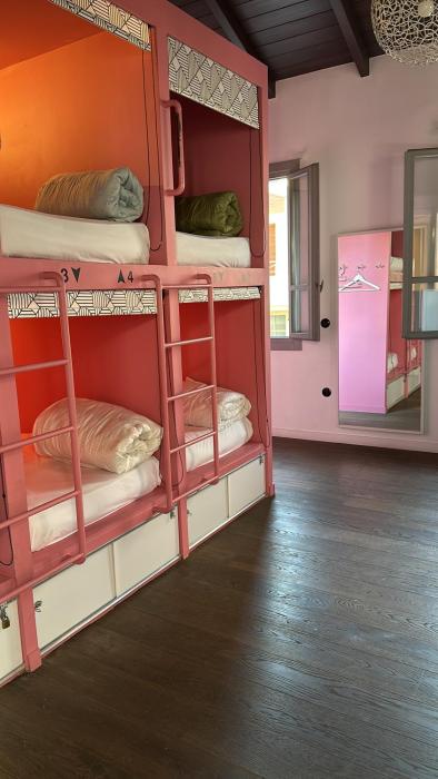 Capsules Hotels Athens