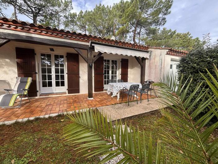 Maison familiale 45 pers, 300m plage, 650m commerces, La Tranche-sur-Mer - FR-1-194-420