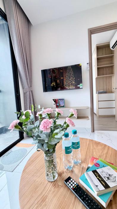 Gloly Hight - 3 2 luxurious bedrooms, near vincom maga mall