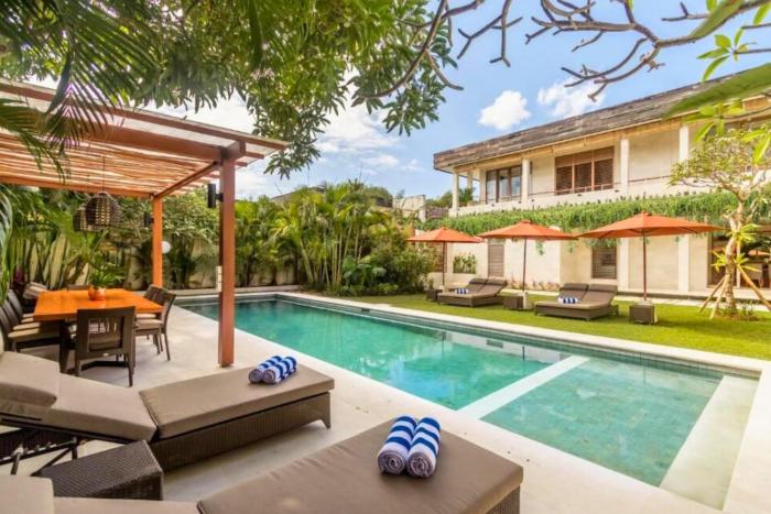 Kalyca Stunning 5 BR Private Pool Villa