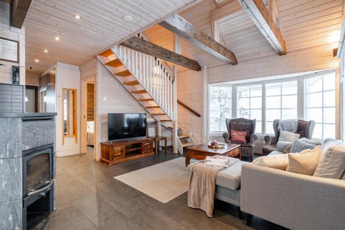 Villa Riihitonttu - Cozy Cabin for 8 Guests
