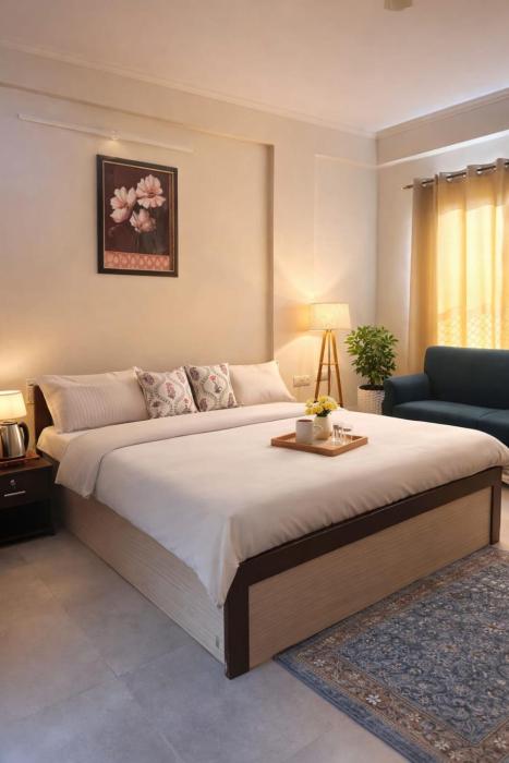 Hawa Homes Aura 1 Room with shared kitchen & Terrace