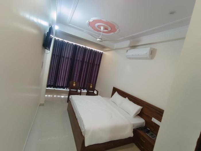 Hotel GR Palace