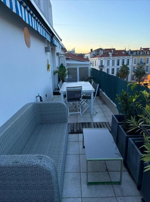 6 LECERF T5 - Apartment heart of Cannes 4 Bedrooms Terrace
