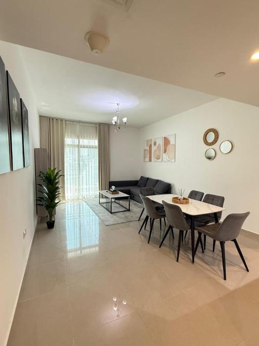 Bright 1BR Apartment in JVC - JLiving