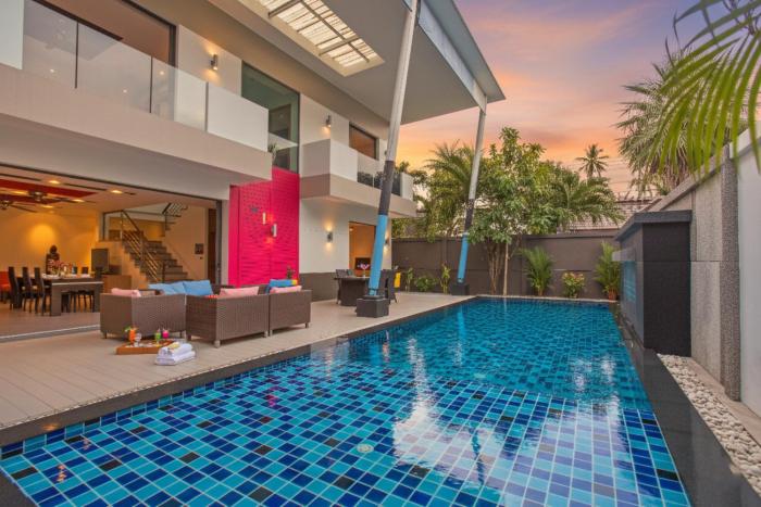 Chalong Family Pool Villa Kloua near BCIS & Beaches