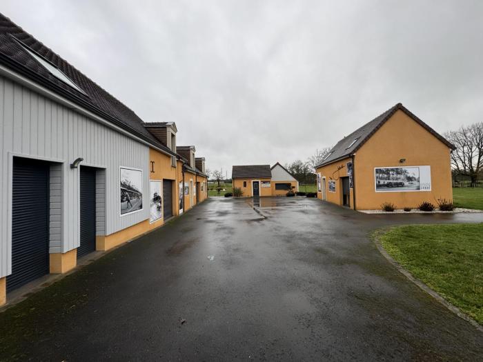 Arnage Corner Lodge - Circuit 24h du Mans