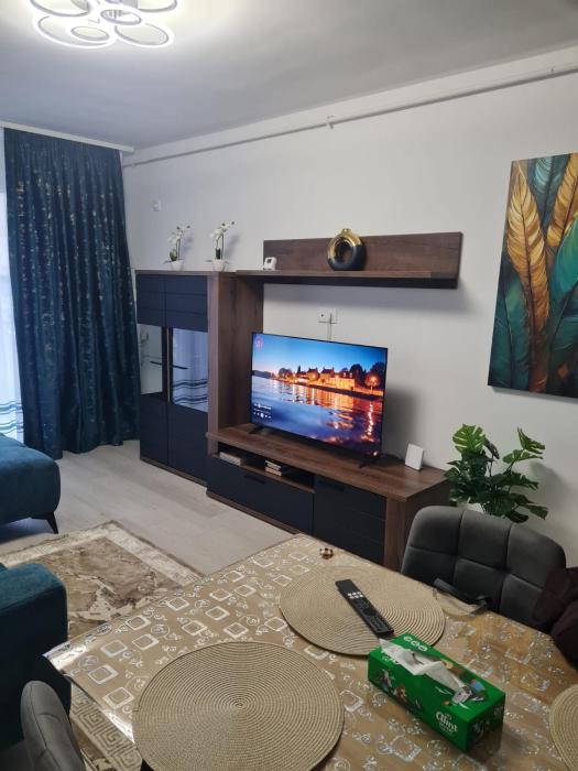 Apartment White Tower with parking