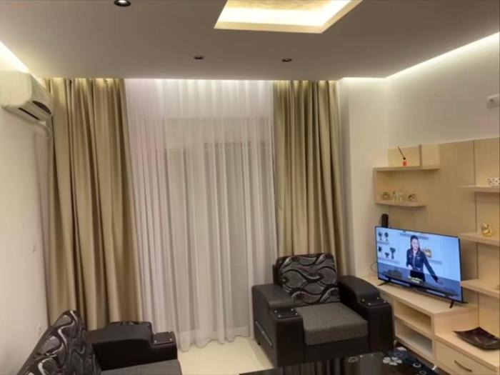 Shtepi ditore me qera