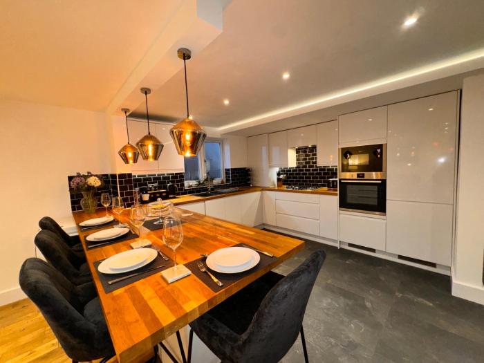 Modern, sleek and comfy