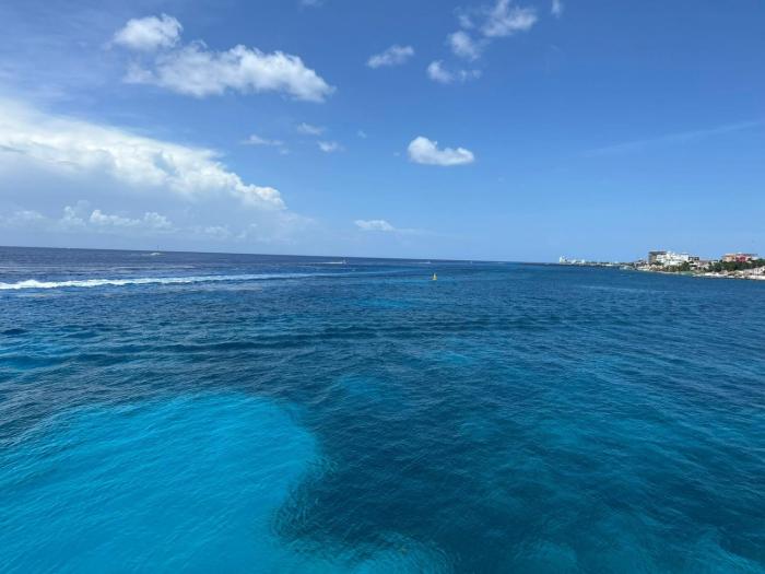 Hermoso Departamento en Cozumel, con vista al mar caribe C9
