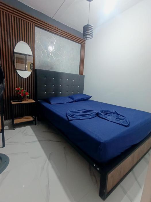 22 AMPLIO APARTAMENTO 150 mts con BALCON 3 HABIT eN LAURELES ESTADIO