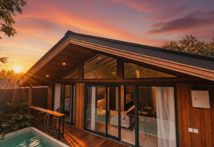 Hazelnut 1 - 2BR Cozy Wood Style Modern Escape GWK