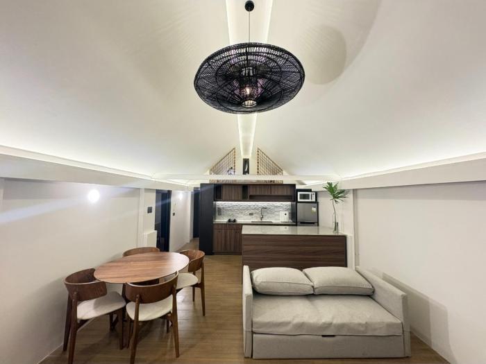 Elev Ph - Staycation Penthouse