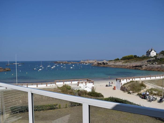 Appartement 2 pers, VUE SUR MER, WIFI, Parking à Trégastel - FR-1-368-473