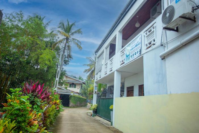 Lunai Hotel