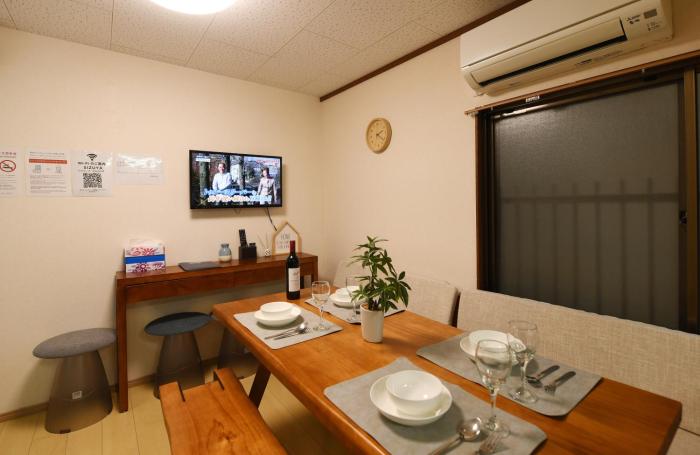 Entire House for 10P 3 min to Kyobashi Station Direct to USJ Kyoto