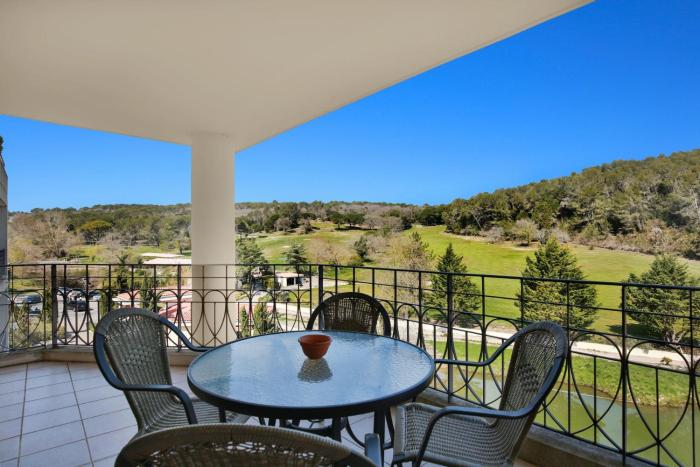 Valbonne Luxury 2 Bed Apartment Victoria Golf - Le Swing Domain