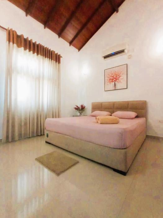 Elegant Stay - Airport Transit Home
