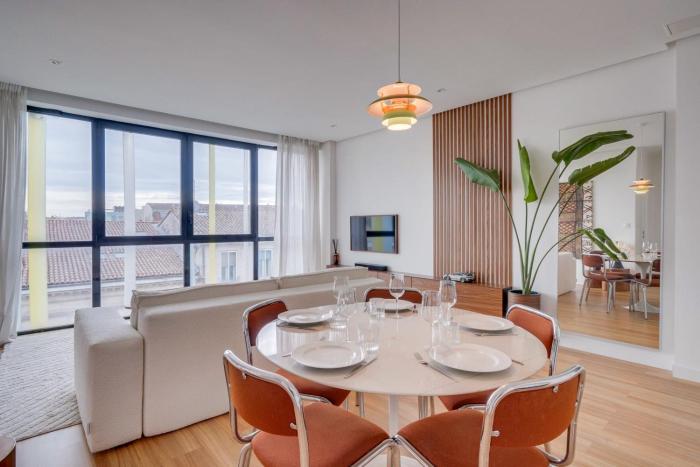 Apartment with parking in the heart of Chartrons