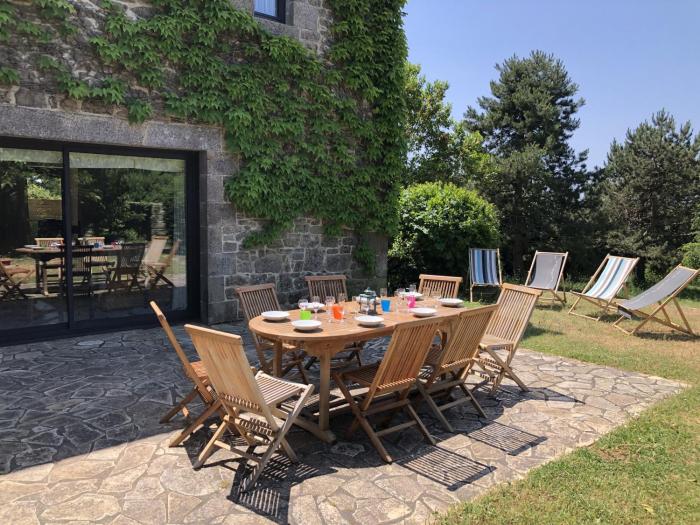DOLMEN - Longère 7 pièces, Grand jardin - ST58