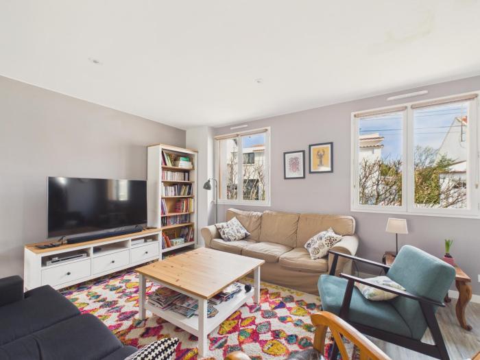 Maison pour 8 avec jardin, centre St-Gilles