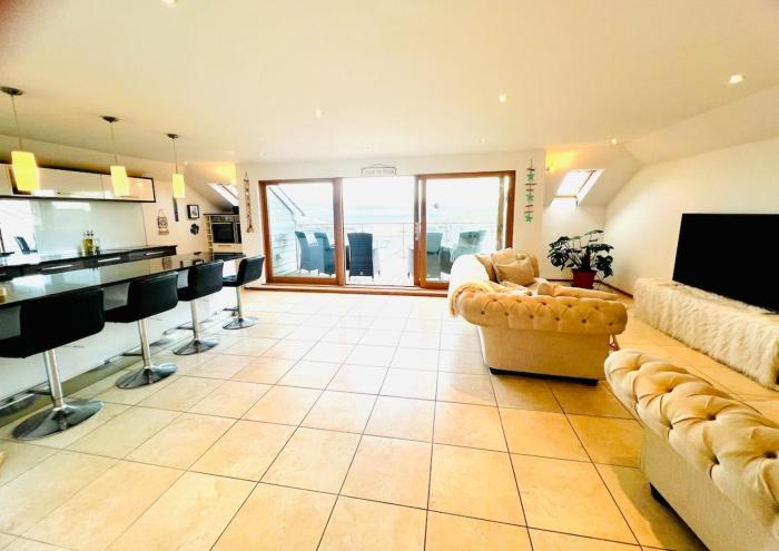 Seaforth - Stunning Beach View Free Parking