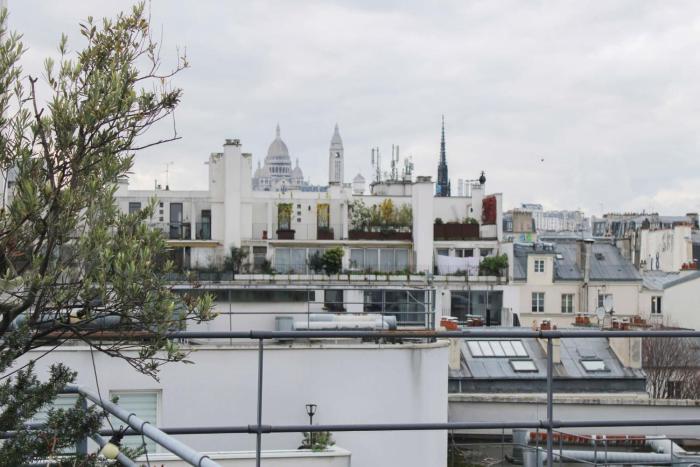 Romantic apartment with a view of the Sacré-Cœur