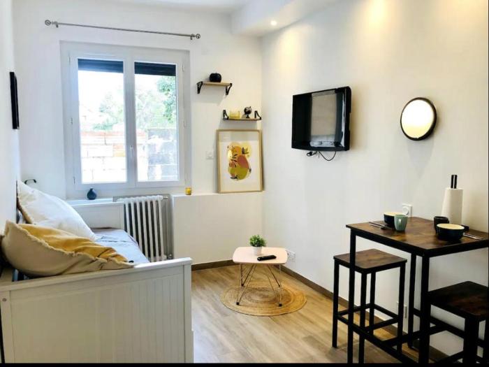 Joli Studio Toulouse - Cartoucherie - Tram - Parking