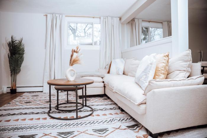 Two Bedroom Apartment Near Downtown Boston with Free Parking