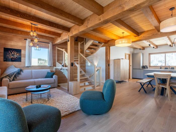 Superbe demi-chalet ski-inski-out avec cheminée, terrasse et parking privé à La Clusaz - FR-1-459-239
